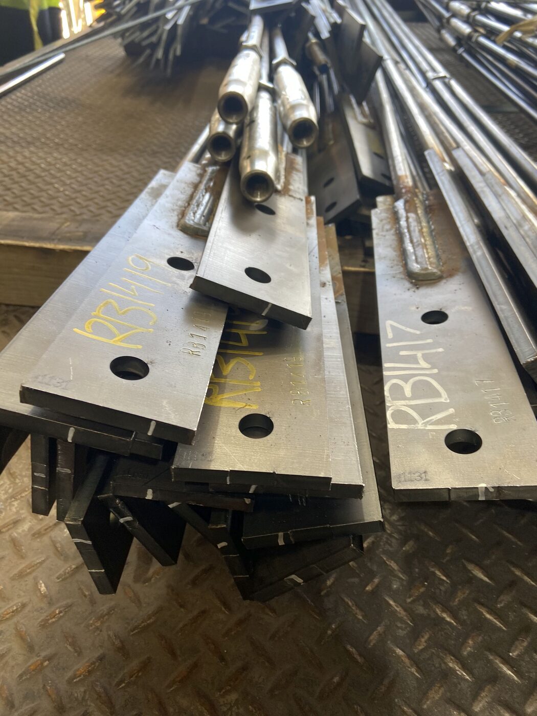 Bracing rods manufactured to size